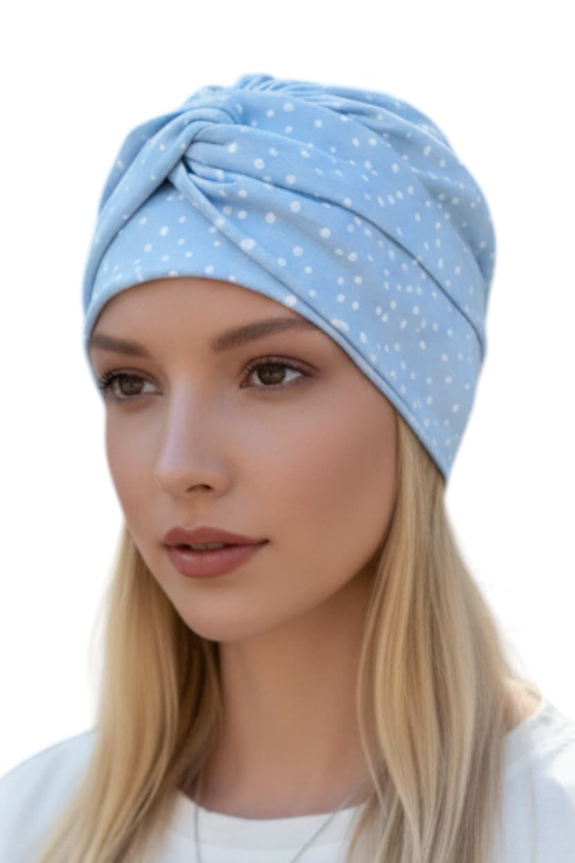 Sara błękitne kropki