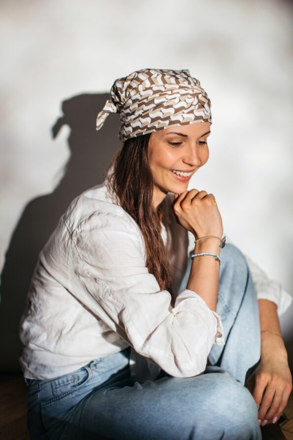 Lara turban na głowę  chusta ochrona przed słońcem także po chemioterapii na lato