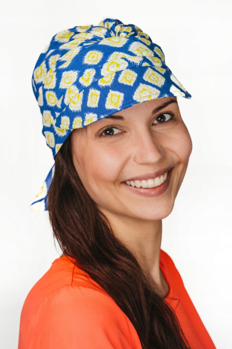 Tess z daszkiem 457